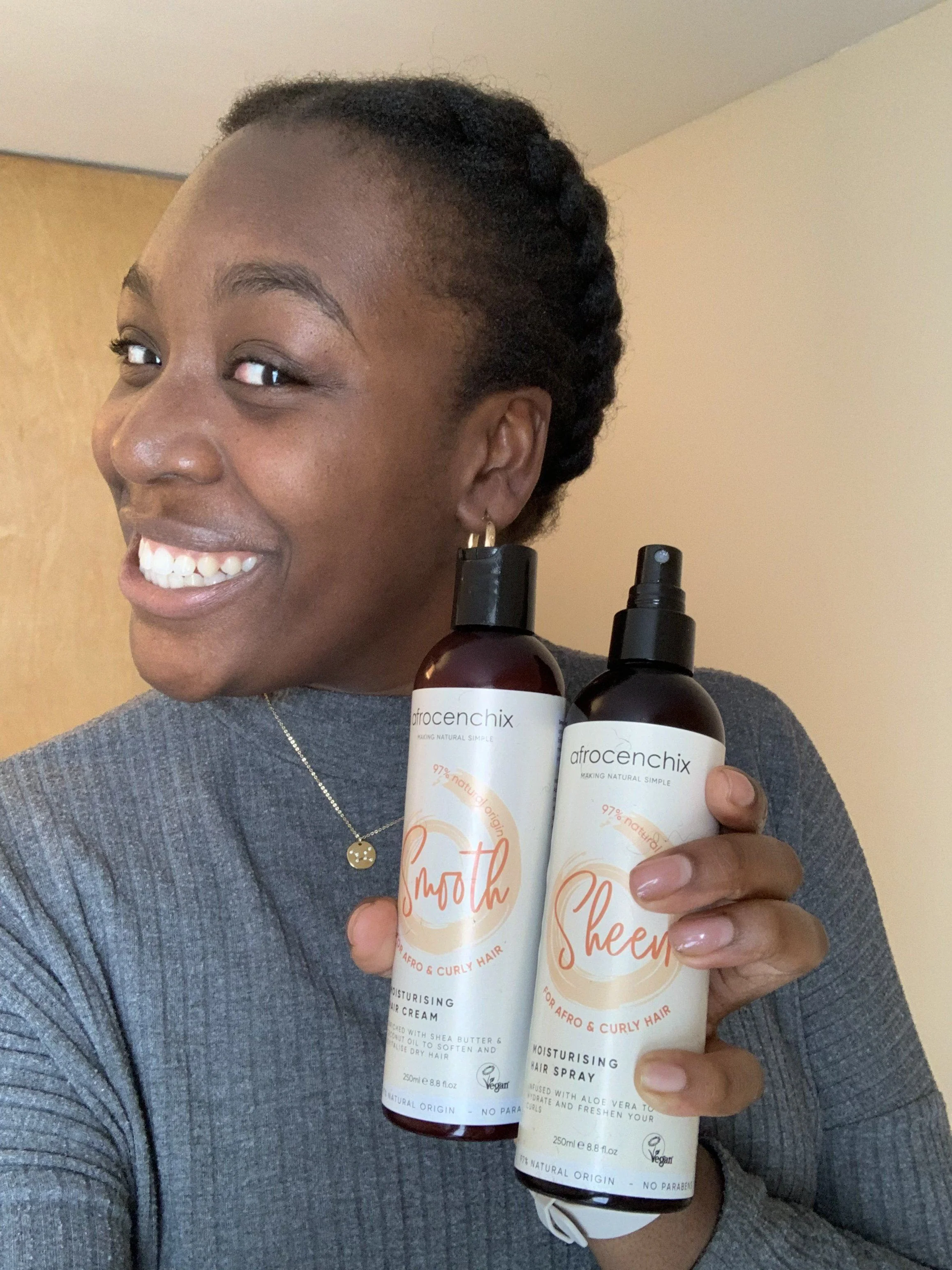 Sheen Natural Hydrating Spray - Image 15